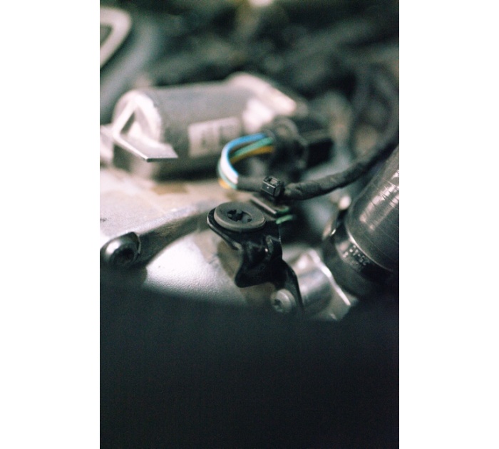 RACINGLINE Engine Cover Grommet Upgrade - 2.5