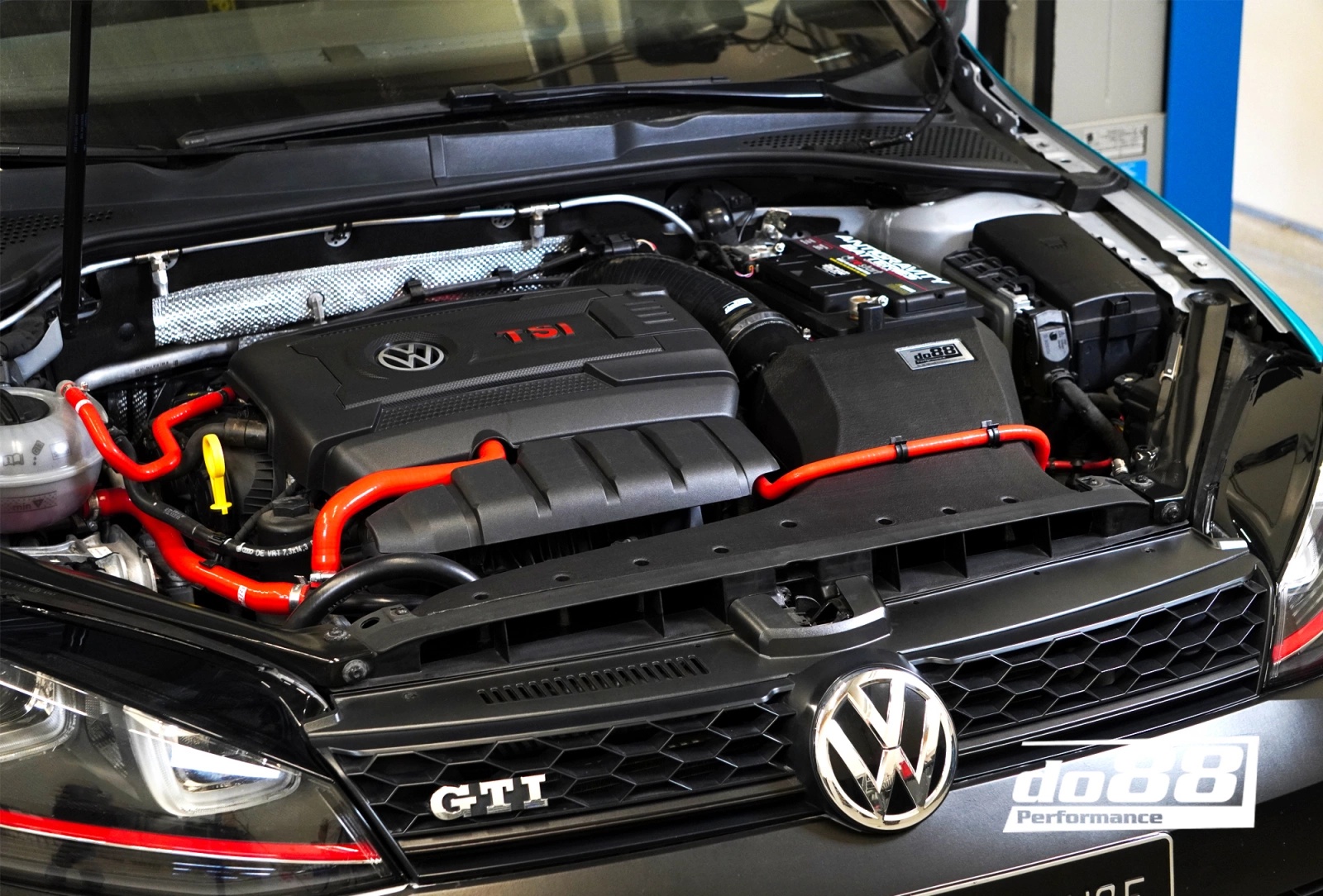 do88 V2 Intake System Installed in Engine Bay