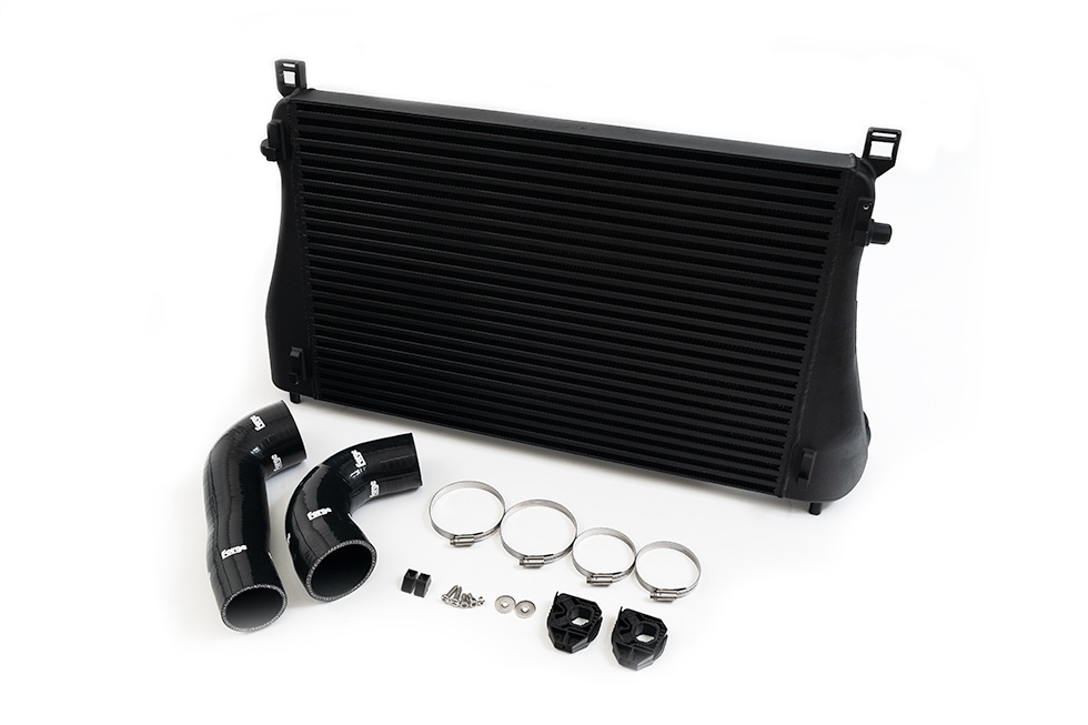 Forge Motorsport Race Intercooler Kit FMINT32 Front Profile View